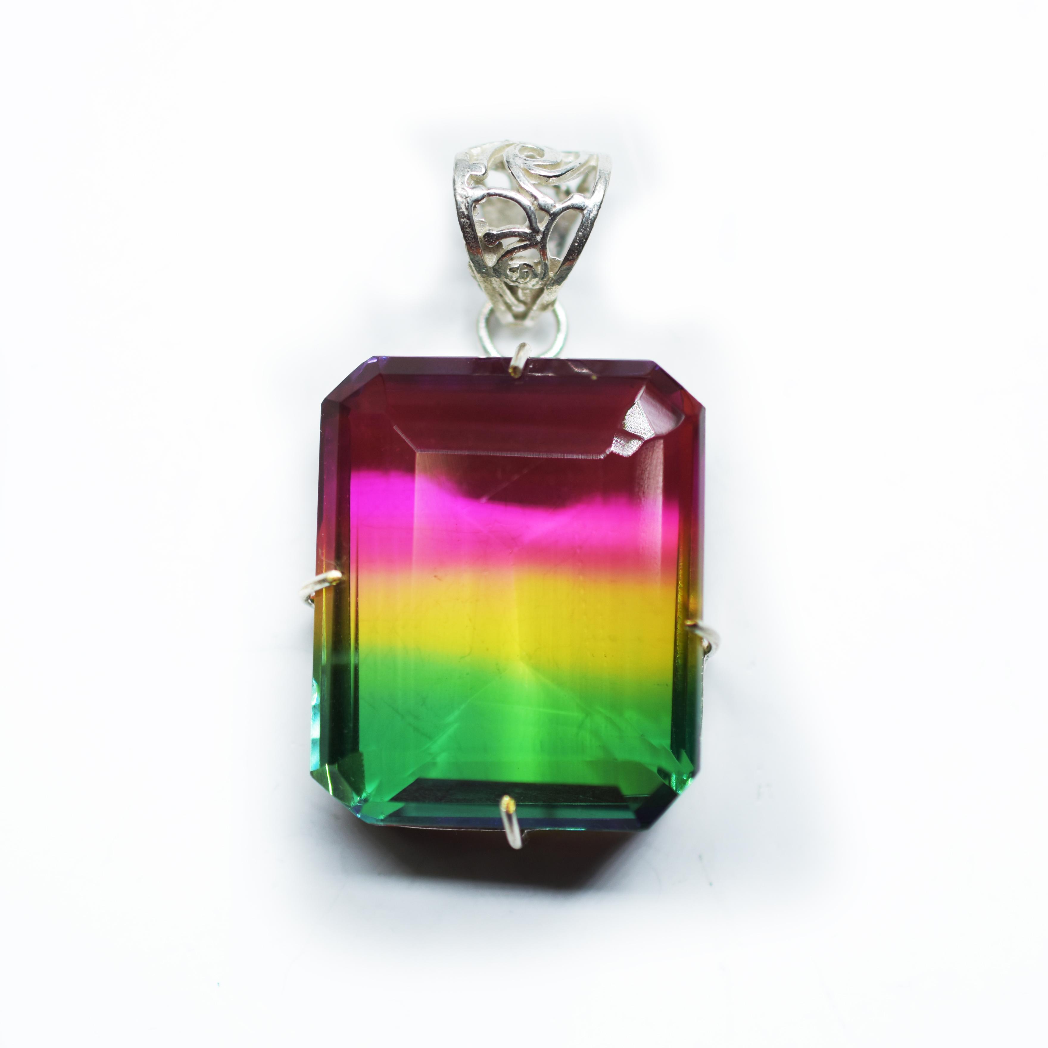 

Natural Tourmaline Pendant Emerald 153.85 Ct Gems 925 Sterling Silver Certified my-392-k