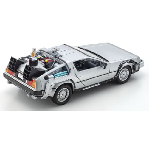 WELLY 1/24 Scale DeLorean (BACK TO THE FUTURE II) Flying Foil Finished Product