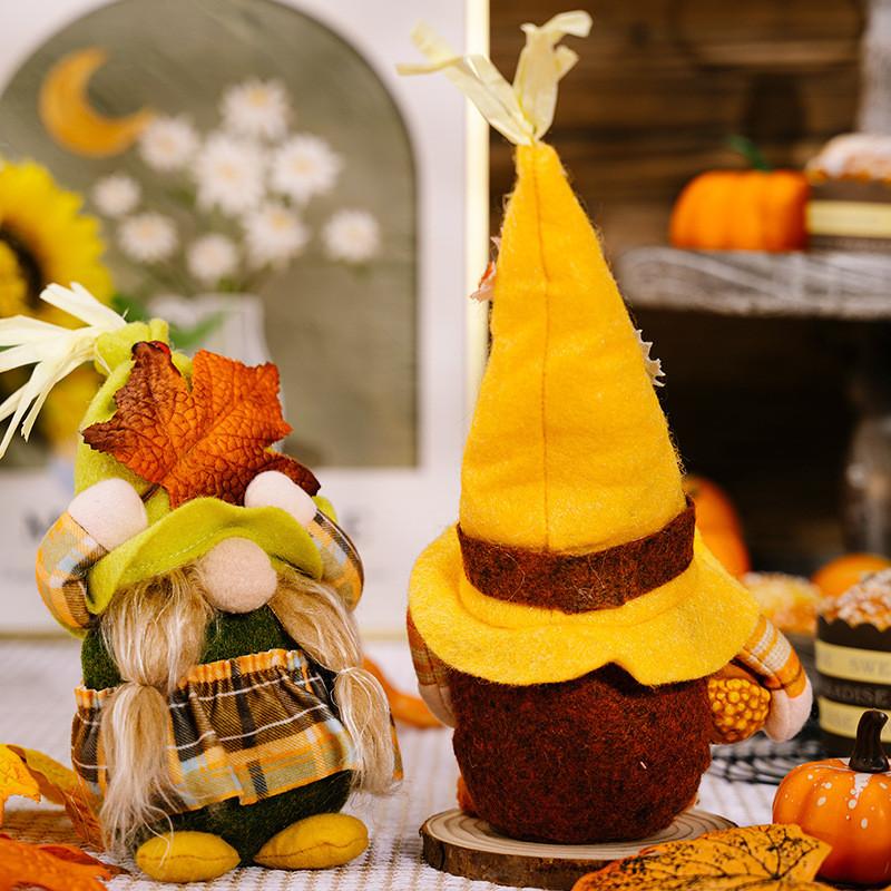 New Seasonal Harvest Festival Decoration Gnome Figurine With Maple Leaf Design For Fall