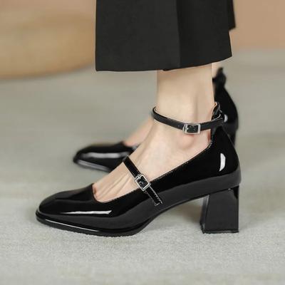 2025 Neue Mary Jane Schuhe Hochwertige Lederschuhe Flache Damenpumps Eckige Zehenpartie Damen Sandalen Schnallenriemen Zapatos Mujer