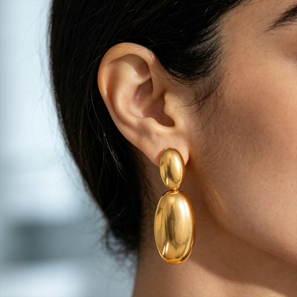 European and American Design Stainless Steel Oval Fan Earrings with a Bright Finish for Women
