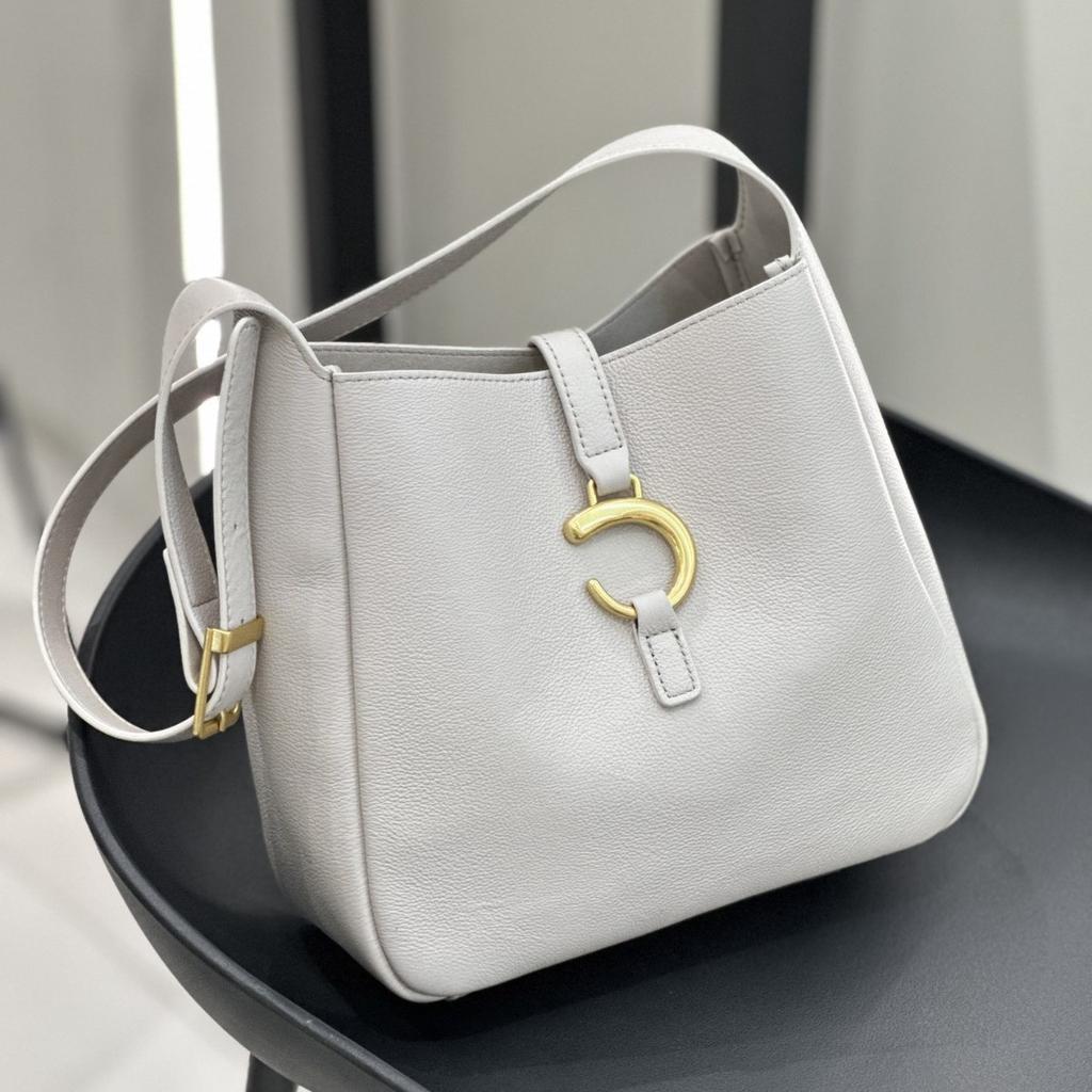 Spring/Summer 2025 new style laid-back, simple and fashionable single-shoulder bag and handbag, a versatile bucket bag for women's commuting