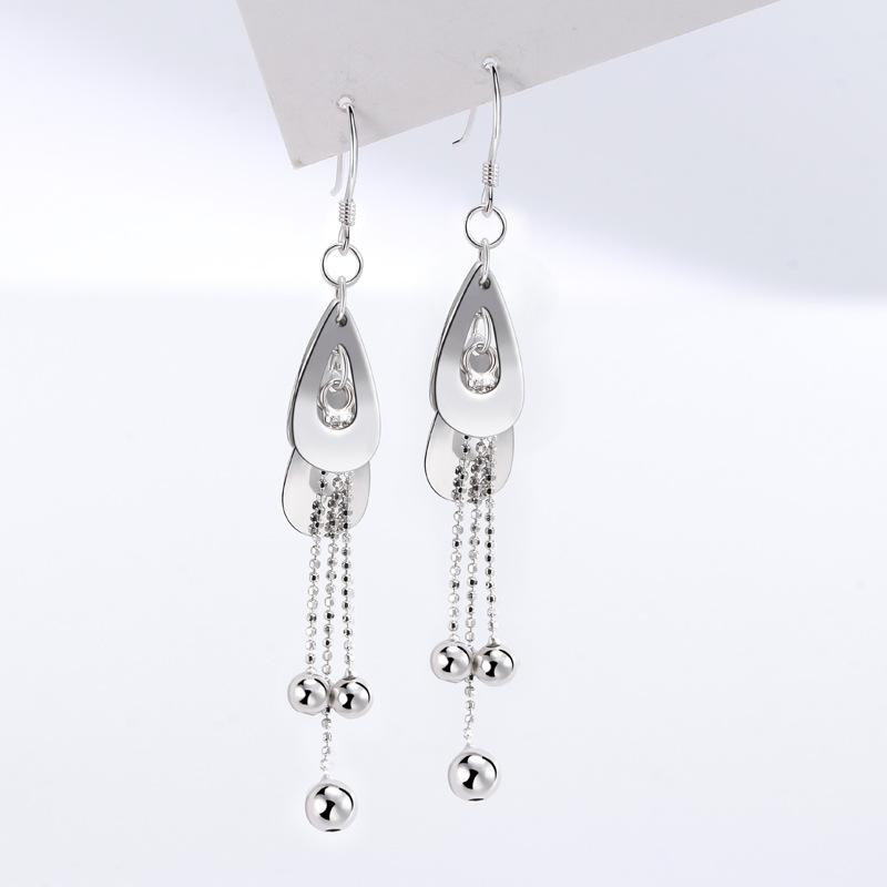 

Корейская версия Ins Серьги с бахромой в виде капель воды Женские Нишевый дизайн Модный темперамент Длинные серьги