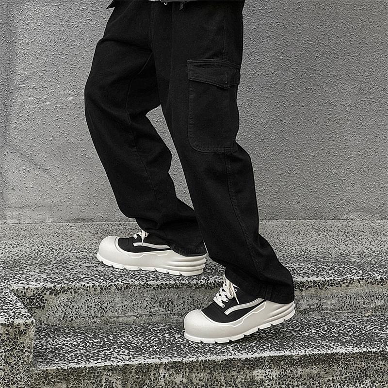 Fashion Black and white casual men's shoes High quality genuine leather Leisure outdoor street walking trendy youth shoes Thick soled