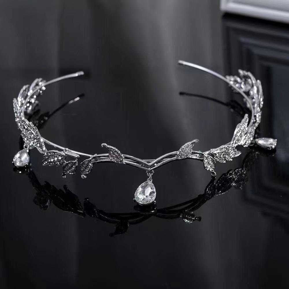 1 Pcs Fashionable Elf Crown The Eyebrows The Heart The Ethnic Style The Forehead The Gentle And Elegant Hair Band