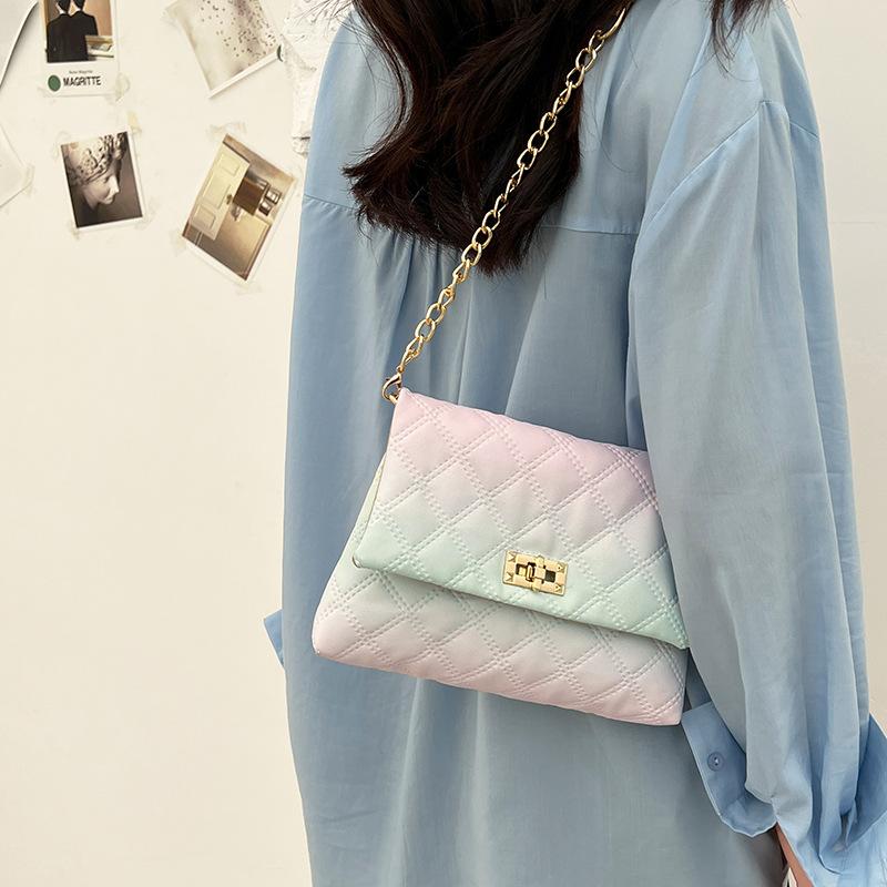 Ladies Bag Gradual Change Diamond Shoulder Bag Autumn and Winter New Oblique Span Bag Cover Type Small Square Bag Tide One