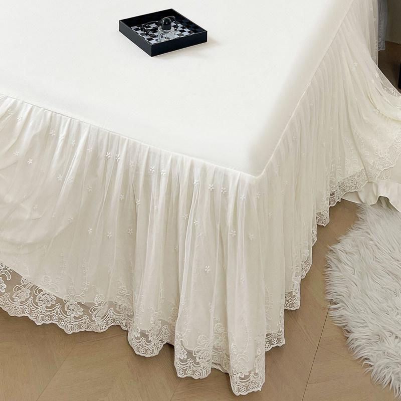 Lace Princess Floor-Length Bed Sheet with Ruffled Hem