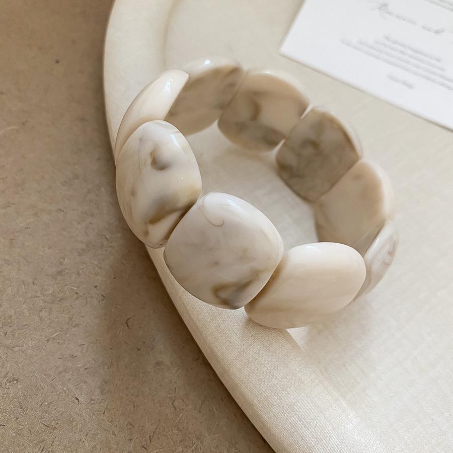 Acrylic Marbled Round Spliced Bracelet - Elegant Chinese-Style Fashion Bangle for Women