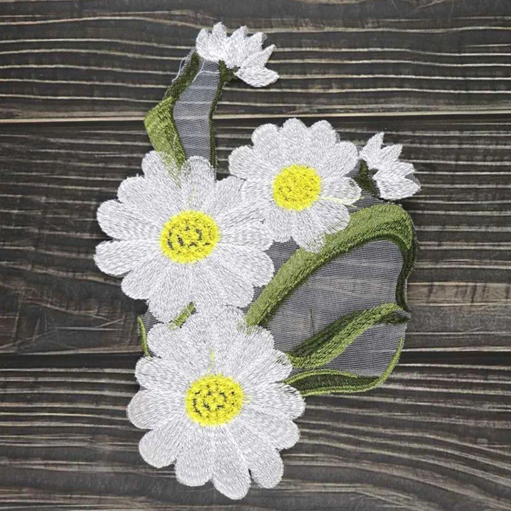 Daisy Clothing Applique Exquisite Clothes Patches Flower Embroidered Patches  Sewing