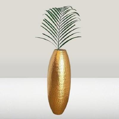 Gehämmertes, goldfarbenes Metall, hohe dekorative Bodenvase für das Wohnzimmer, modernes, minimalistisches Design, perfekt für Trockenblumen (24 Zoll)