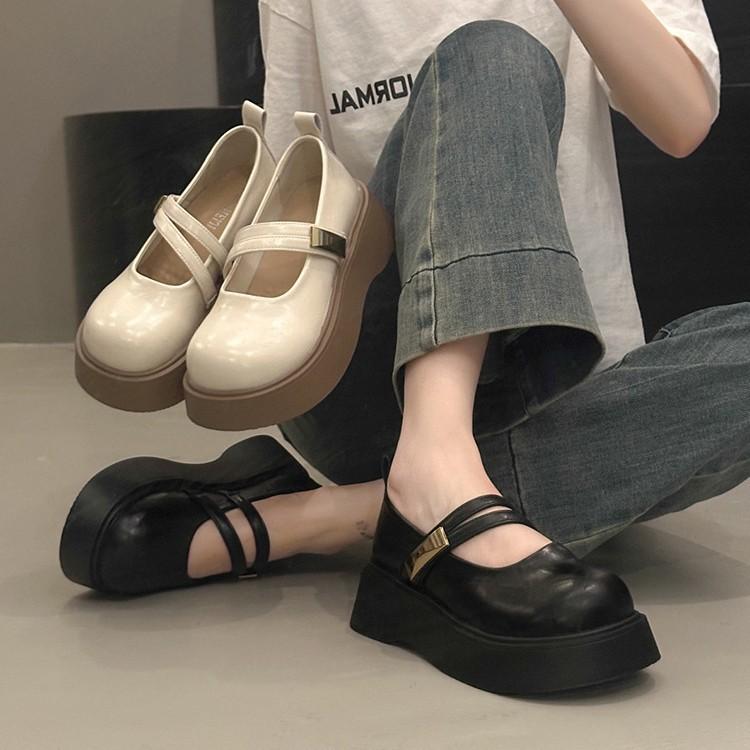 Mary Jane women's shoes summer 2025 new models with skirts big head single shoes muffin platform French black small leather shoes