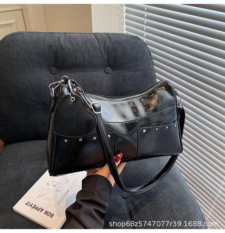 Fashion trend large-capacity messenger bag women's 2025 new French niche tote bag casual commuter shoulder bag