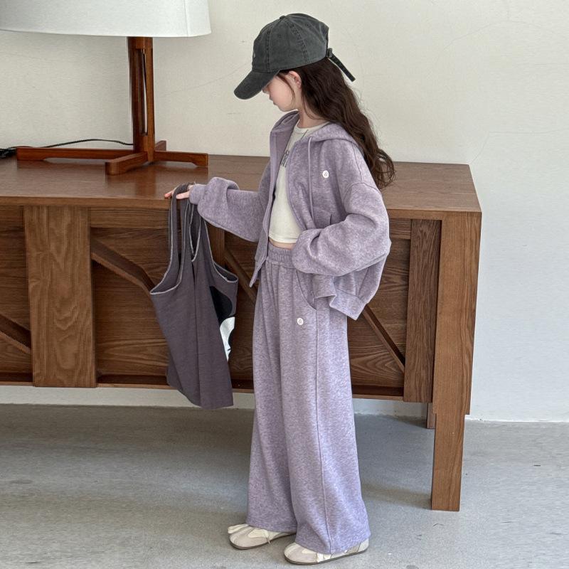Autumn 2025 Girls' Fashion Sporty Two-Piece: Hooded Jacket & Wide-Leg Pants Set
