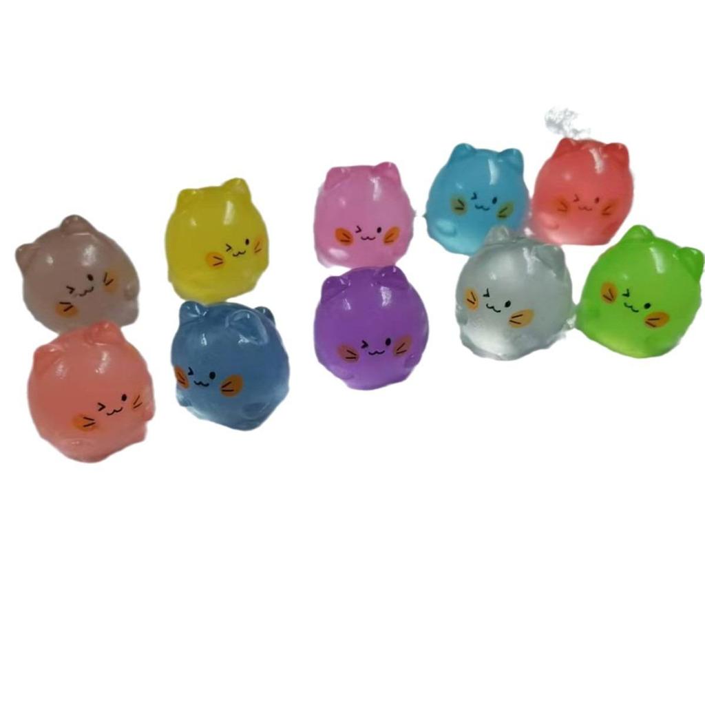 Cute Luminous Kitten Ornament: DIY Jewelry & 3D Resin Decor for Desktop Garden.