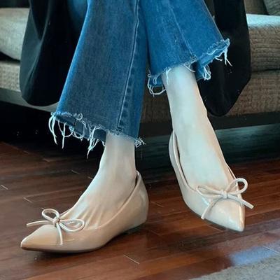 2026 New French Bow Pointed Toe Flat Shoes Women's Shallow Mouth Inside Heighten Commuter Soft Sole Shoes