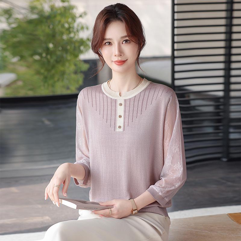 

Mom s Summer Ice Silk Blouse 2026: Stylish Gauze Sleeve Top for Middle-Aged & Elderly Women 4XL (recommended 67.5-75 kg) світло-фіолетового кольору