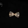Full Rhinestone Bowknot Shape Brooch for Women Exquisite Suit Accessories Elegant Jewelry Party Gift Bulk
