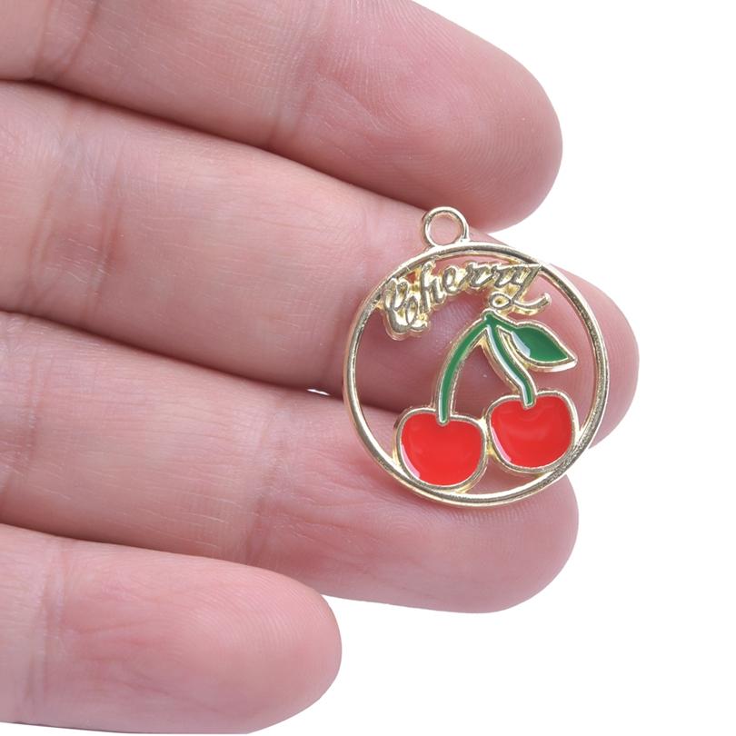 20 Stück Lebensmittel-Accessoires Rote Erdbeere Kirsche Emaille-Anhänger Für Schmuckherstellung Großhandel Frucht Banane Avocado Anhänger Anhänger-Zubehör