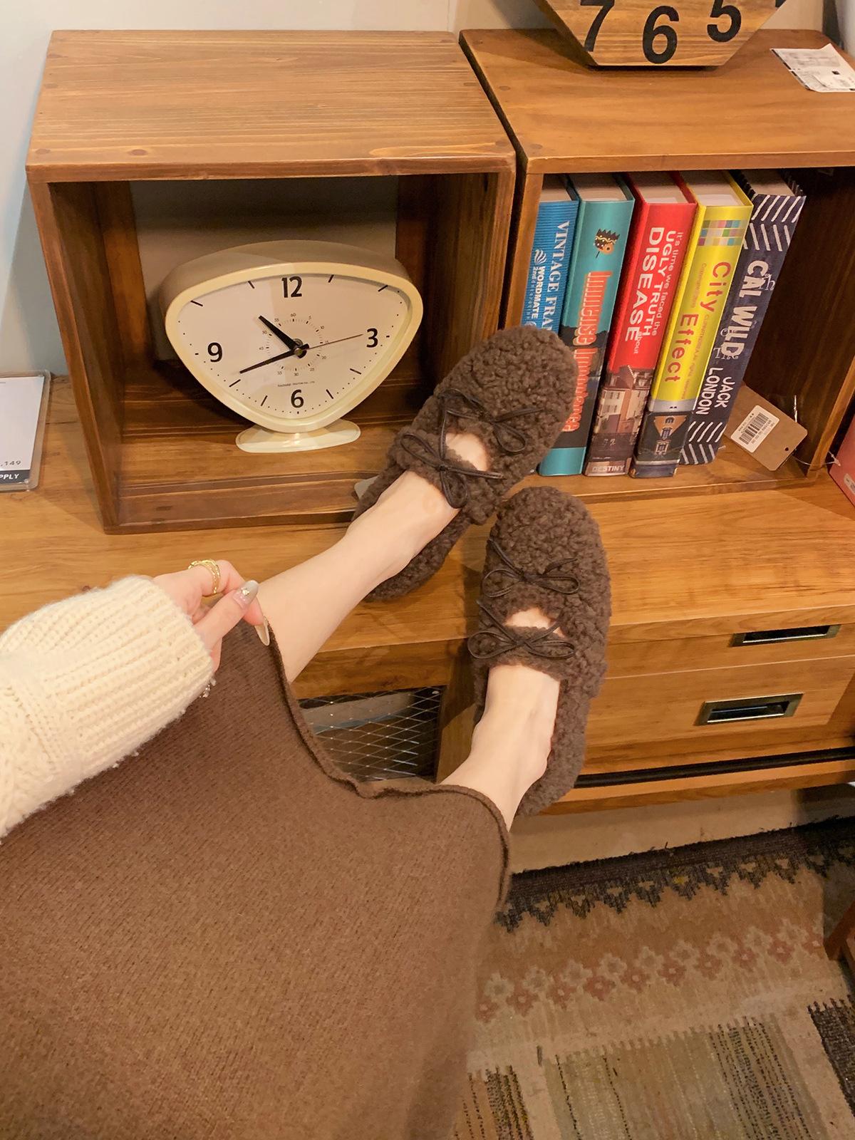 

Bow warm inner height increase hairy girl round head Mary Jane single shoes winter 40 коричневый