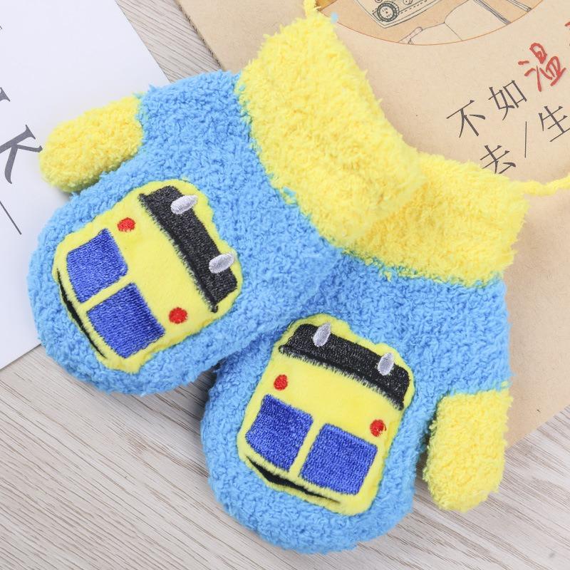 Autumn and winter warm coral fleece children's gloves cartoon knitted gloves baby soft neck pronunciation gloves