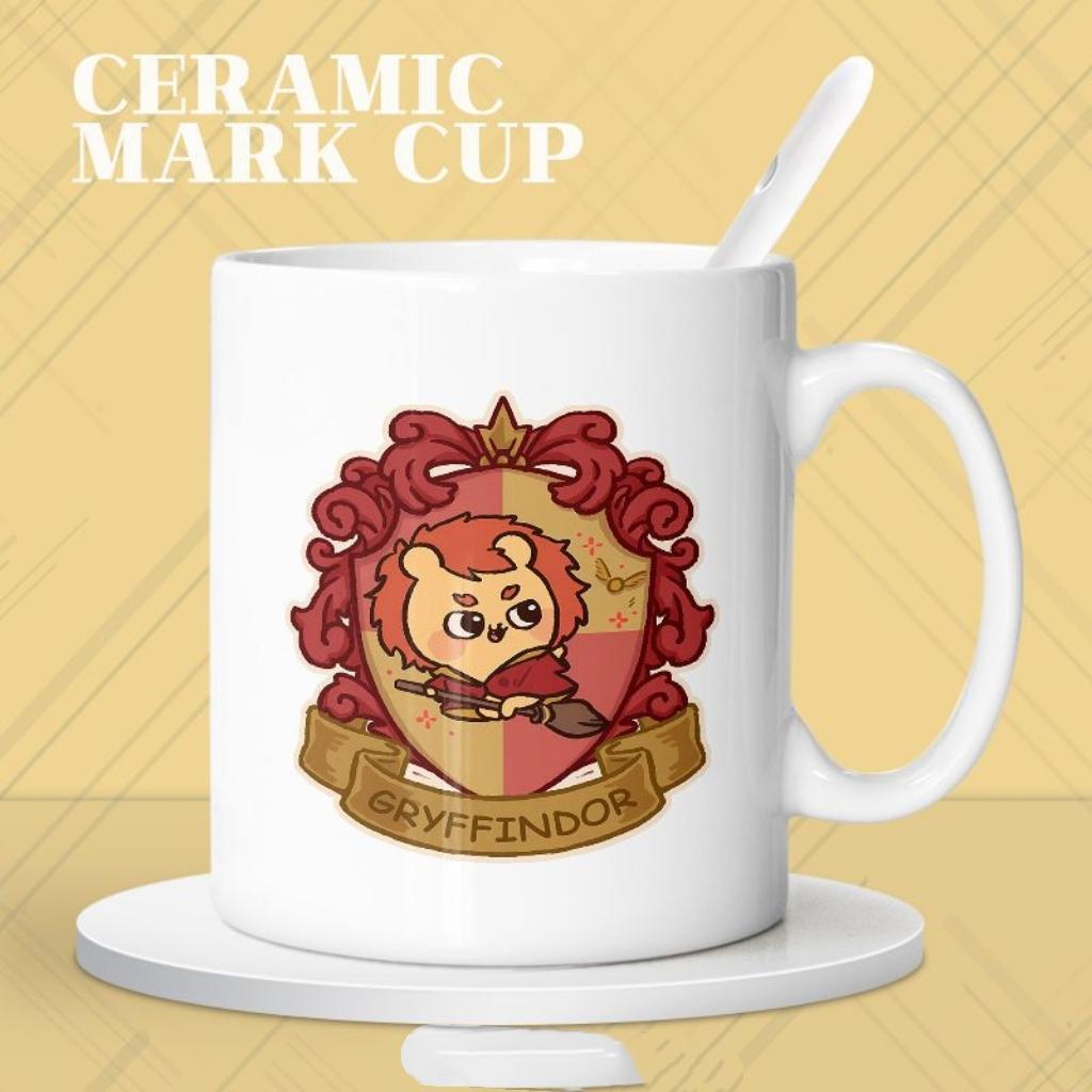 Collector's Gift: Classic Harry Potter Hogwarts Ceramic Coffee Mug