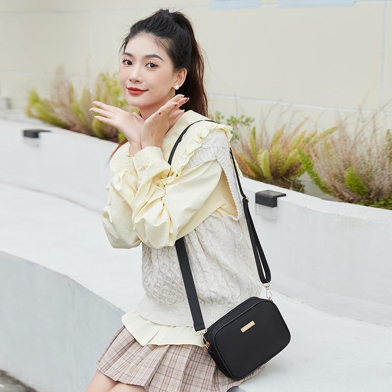 Simple Solid Color Oblique Span Camera Bag Trendy Fashion Versatile Decorative Women's Shoulder Bag Large Capacity