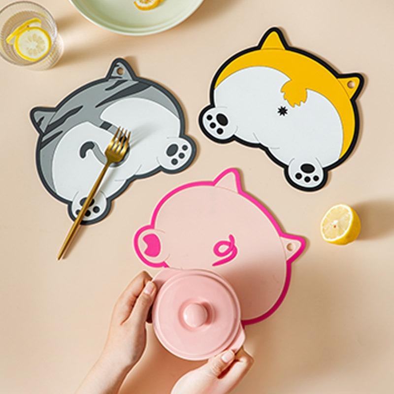 Heat Insulation Pad, Table Mat, PVC Cup Mat, Silicone Heat-resistant Pot Mat, Cartoon Cute Soft Rubber Children's Mat, Can Be Hung
