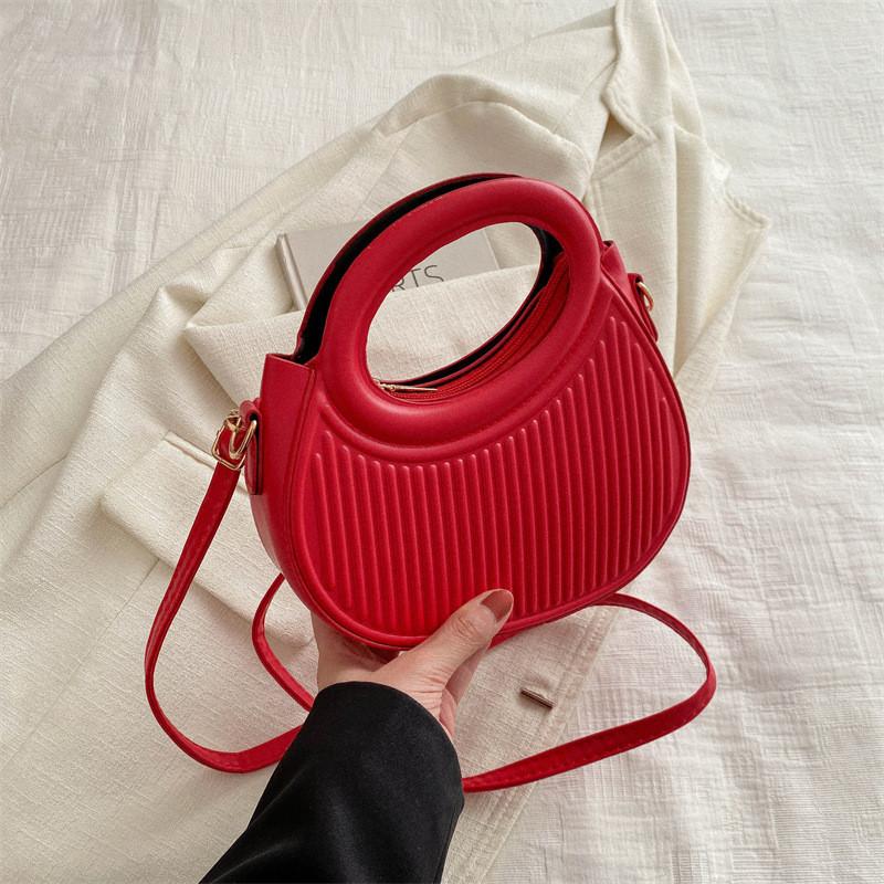 Chic Casual Shoulder Bag For Women Versatile Soft Medium Size Tote Bag 2024