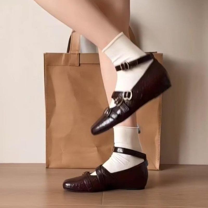 Fashion New Spring and Summer Mary Jane Shoes Women's Square Toe Shallow Mouth Outside Cross Buckle Flat Single Shoes