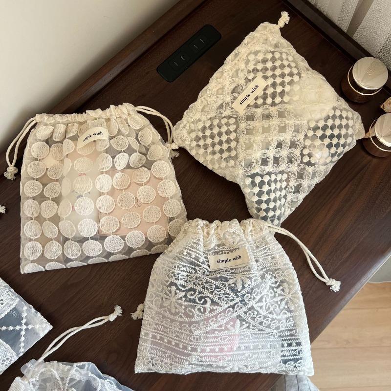 French Retro Literary Lace Cotton Embroidery Drawstring Small Cloth Bag Single-layer Thin Beam Mouth Storage Bag