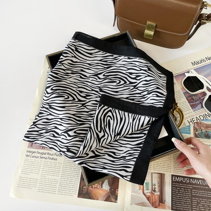 Decorative Small Square Scarf 71CM Simulated Silk Scarf Spring and Autumn Headscarf Neck Protection Cotton and Linen Scarf Scarf Tied Silk Scarf