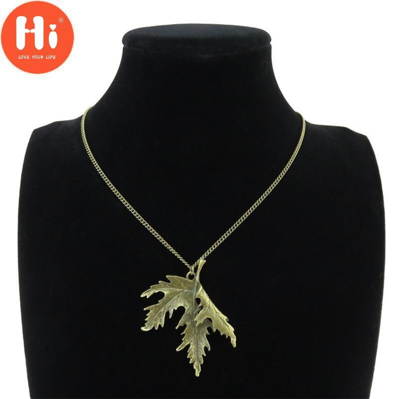 Hi New Trendy Vintage Bronze Color Maple Leaves Pendant Necklace Big Leaf Charm Long Chain Necklaces Women Jewelry Gifts
