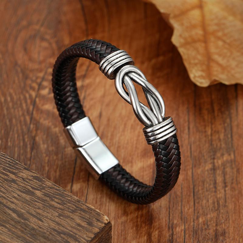 Adjustable Twist Cuff Braided Leather Bracelet For Men With Magnetic Clasp Design