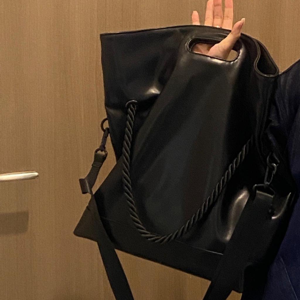 Geantă Nouă 2024 Geantă din Piele Moale pentru Femei Geantă de Umăr Tote Simplă pentru Navetă de Mare Capacitate Geantă Mare