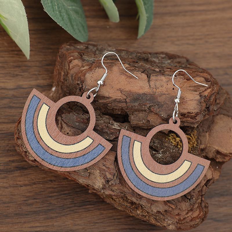 Vintage Round Inlaid Hollow Blue Color Wooden Leather Earrings Geometric Creativity Silver Color Dangle Earrings for Women