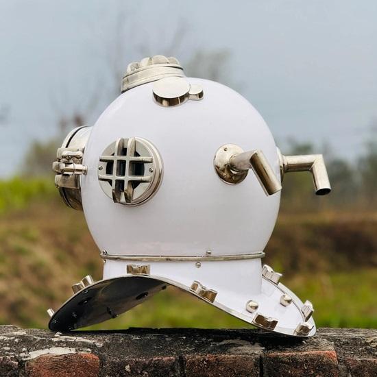 45.72 Cm White Marine Diving Helmet Deep Sea Scuba Diver Helmet with Wooden Base Nautical Boston Maritime Decor Gift