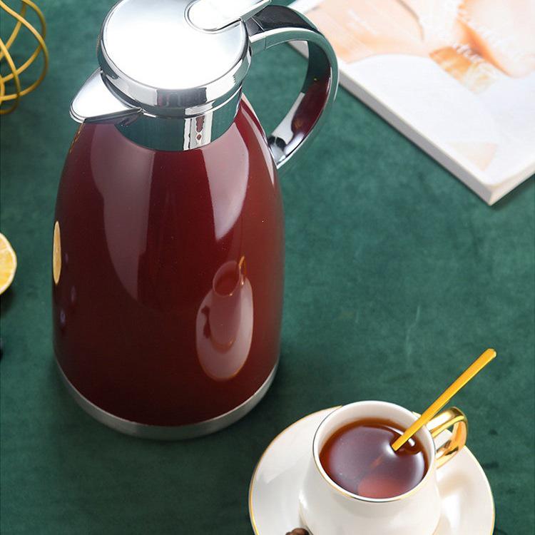304 Stainless Steel Large Capacity Thermos Flask for Home, Car, or Dorm Use