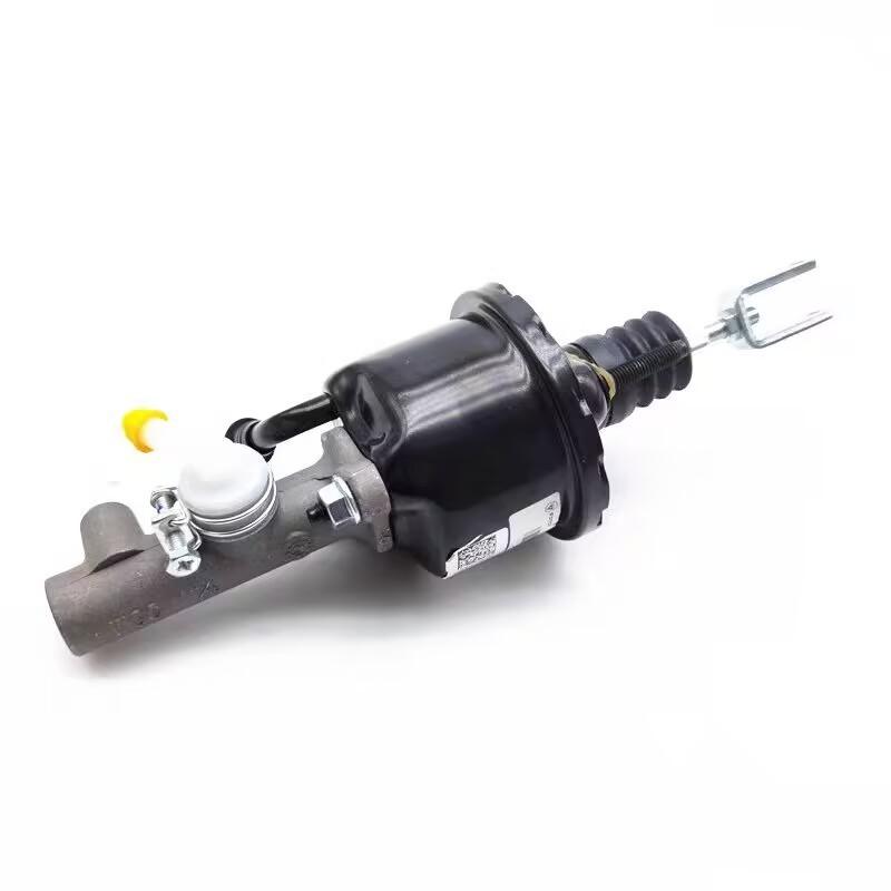 P1163030002A0 Clutch Master Cylinder with Vacuum Booster For Foton Tunland 2.8