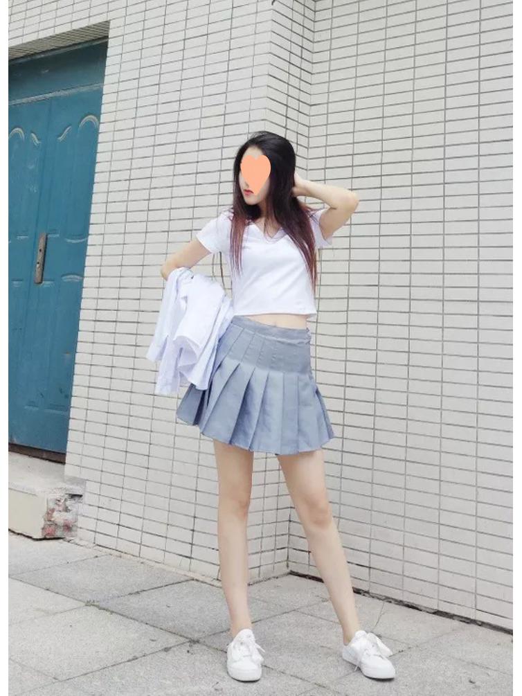 Double V-Neck Sweetheart High-Waist Crop Top - Short-Sleeved, Backless, Casual Versatile T-Shirt