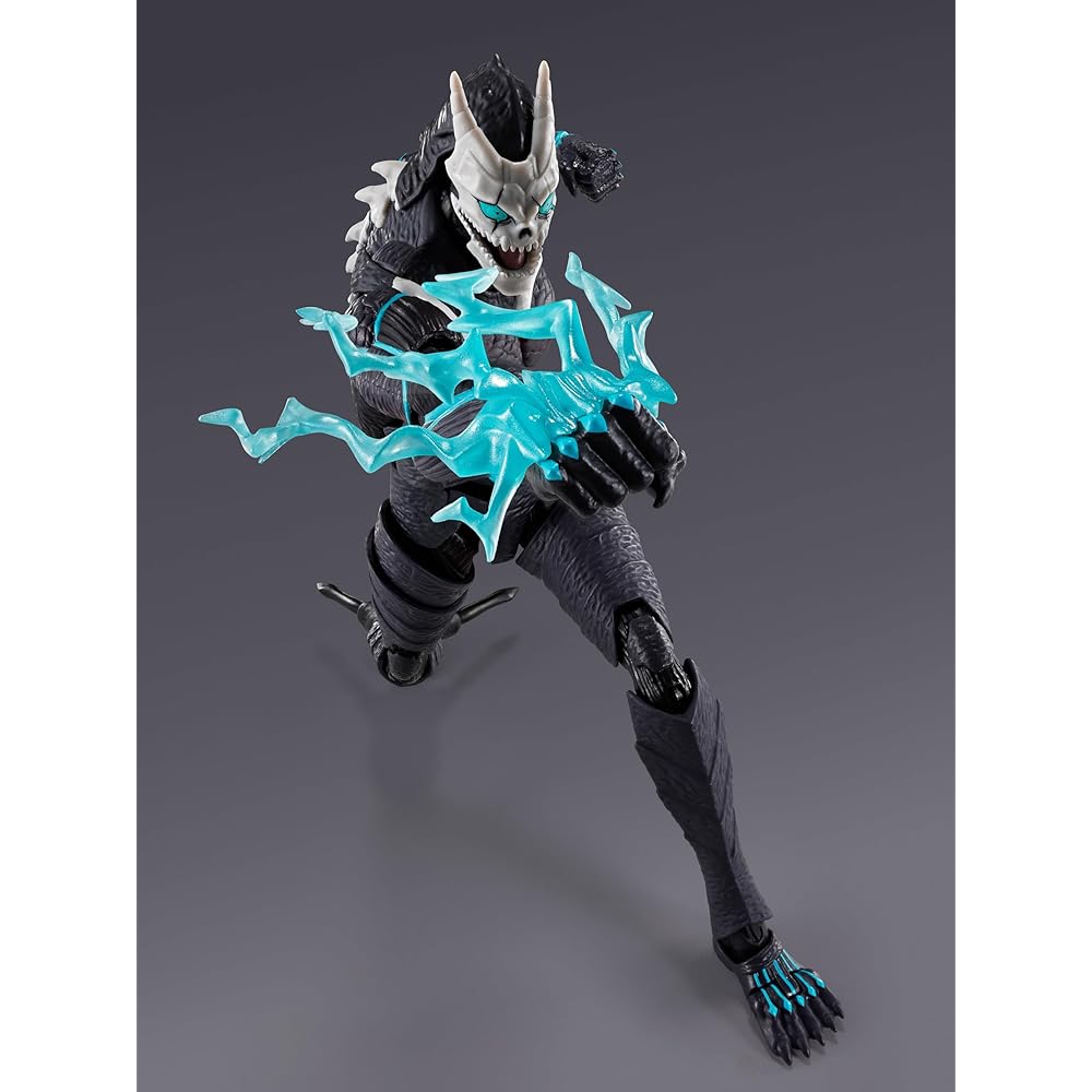 TAMASHII NATIONS S.H. Figuarts Kaiju No. 8 Kafka Hibino 160mm PVC ABS Action Figure Painted Movable