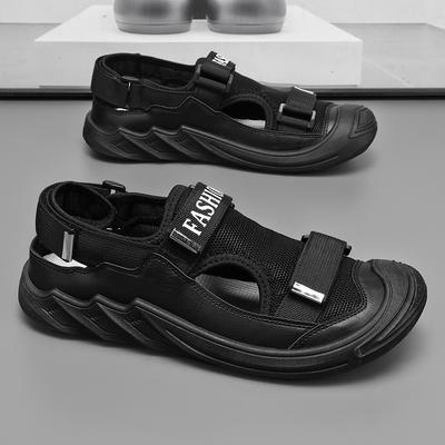 Men's Sandals Soft Sole 2025 Summer New Roman Vacation Casual Beach Shoes Hole Shoes Breathable Bag Head Sandals