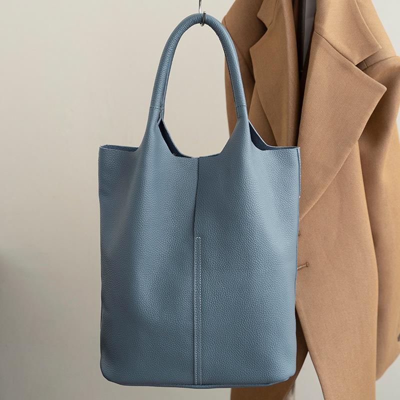 

Women s Leather Commuter Tote Bag Simple Soft Leather Single-Shoulder Handbag Large Capacity Bucket Bag 29X14X33cm синий