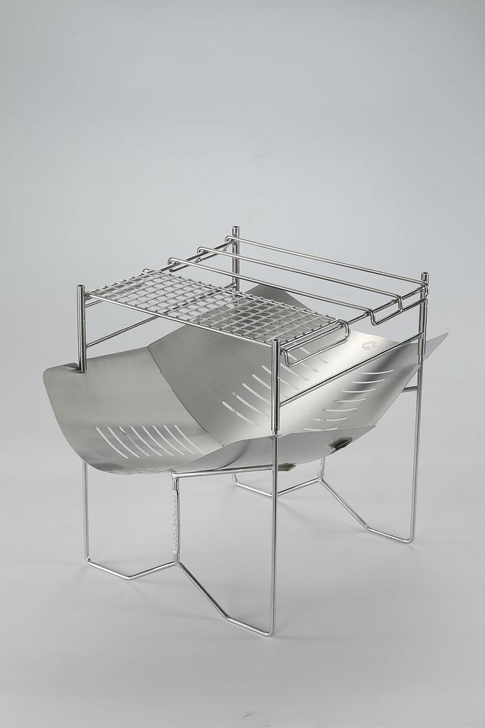 CAMPING MOON A4-Size Solo Grill, Fire Pit, Stainless Steel 304 Grill with Canvas Case (SOLO-A4G)