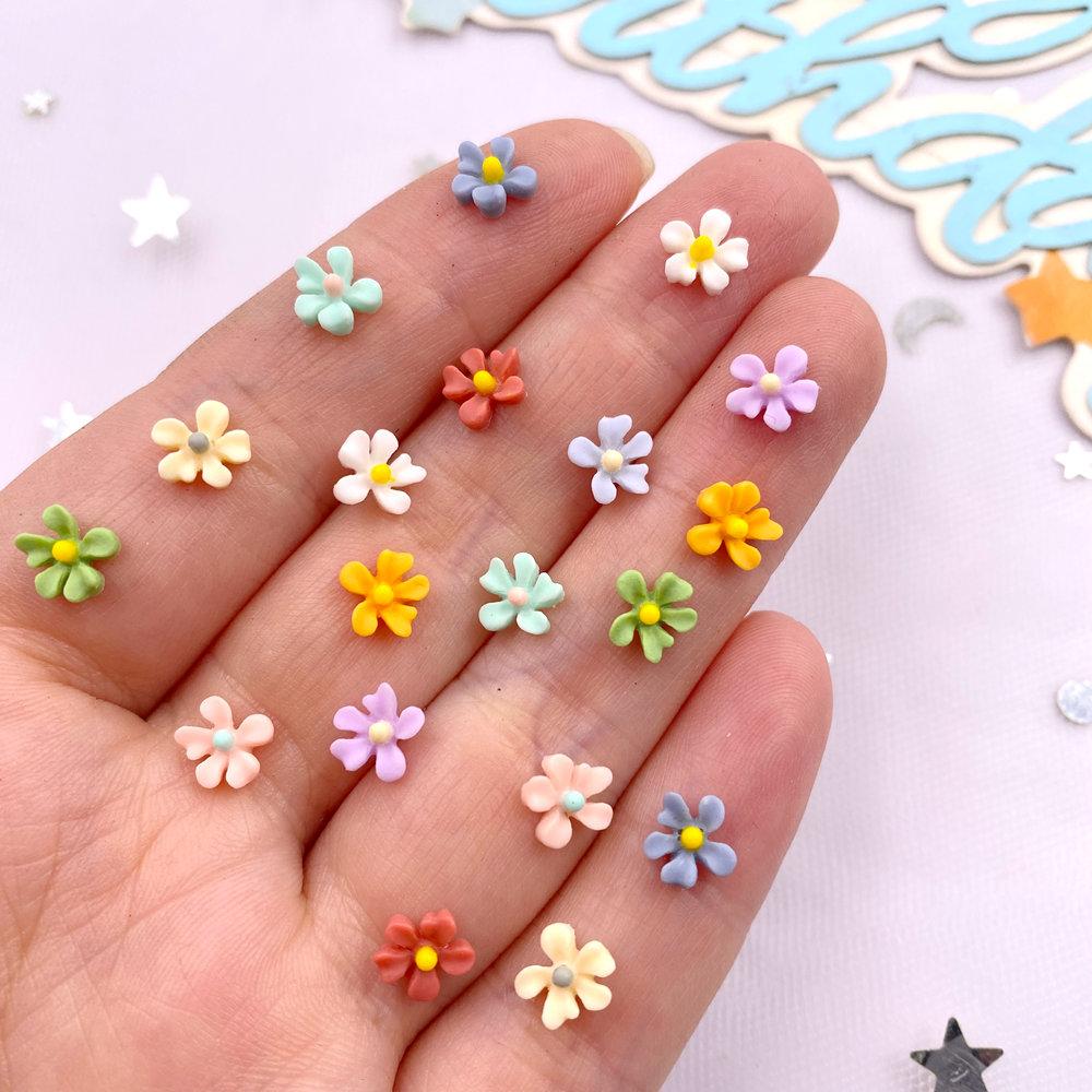 100Pcs 7mm Resin 3D Colorful Mini Osmanthus Flower Gems Flat back Stone Scrapbook Jewelry Wedding Applique Nail Art Decor Crafts