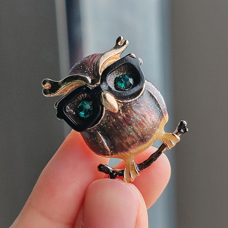 Japanese and Korean Custom Cartoon Owl Brooch, High-end Female Niche Design Pin, Cute Corsage