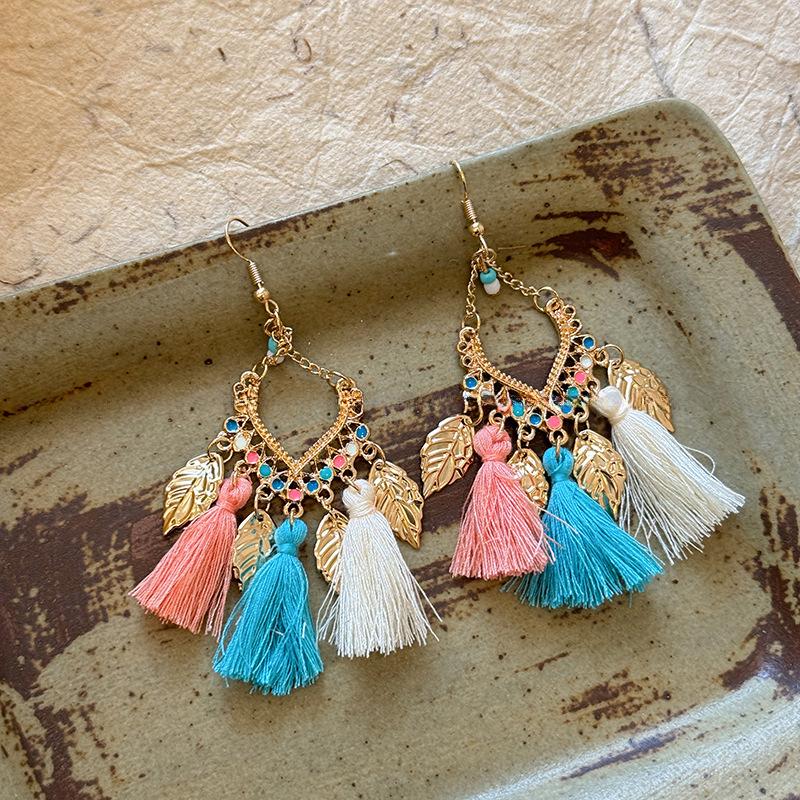 

Серьги с бахромой из хлопковой нити в виде листьев, ретро, легкая роскошь, этнический стиль, крючки для ушей, универсальный темперамент, нишевые серьги высокого класса