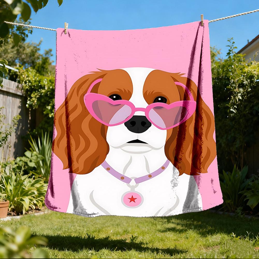 

1pc Heart shaped Glasses Outdoor Flannel Blanket , Machine Washable Perfect Gift for Birthday , Holiday Travel Accessory , Durable Material 80x120cm