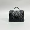 [Gebraucht] Gucci Chevron Leder GG Marmont Mini Top-Handle-Tasche 'Nero' - Ausgezeichnet #1V9T0GG