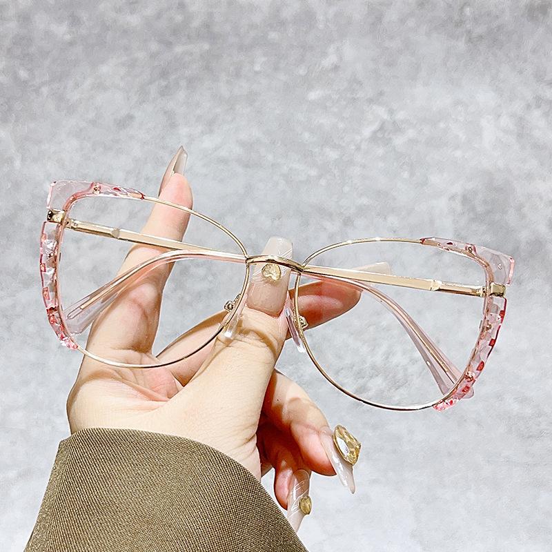 New Fashion Cat Eye Large Frame TR90 Photochromic Reading Glasses Women Anti Blue Light Prescription Eyewear
