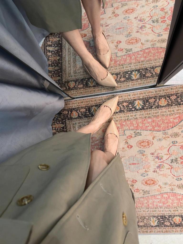 Chic French Peep Toe Low-Cut Women's Shoes, 5cm Hidden Heel, Versatile & Fashionable for Commute.